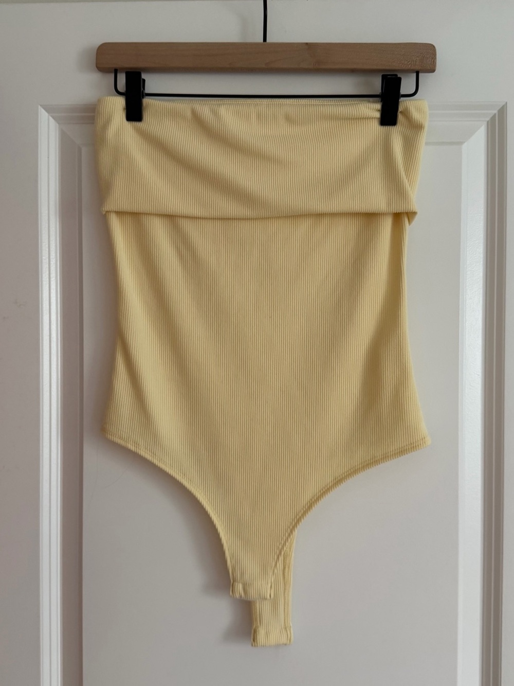 Strapless Ribbed Bodysuit - Pale Yellow